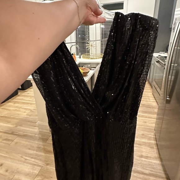 NWT emprada stare black sequin v neck shoulder pad mini dress in 3X - Picture 6 of 6